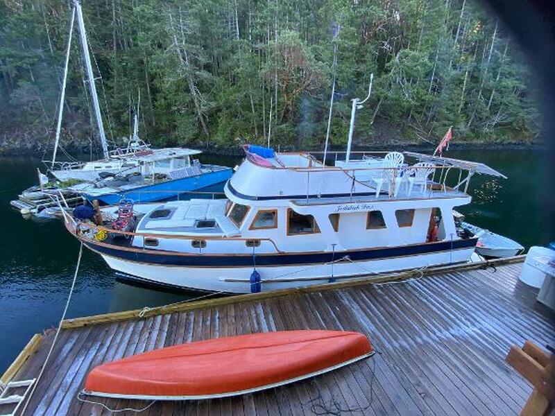 Toronto Yachts for Sale, New & Used Boat Sales, Powerboats